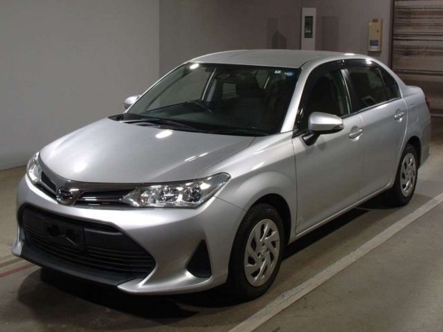 2152 Toyota Corolla axio NRE161 2018 г. (TAA Chubu)